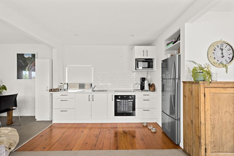 Photo of property in 14 Hythe Terrace, Mairangi Bay, Auckland, 0630