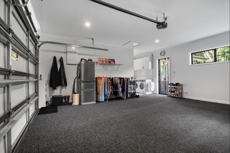 Photo of property in 5 Fern Lane, Whalers Gate, New Plymouth, 4310