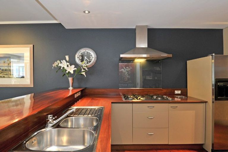 Photo of property in 11/20 Egmont Street, Te Aro, Wellington, 6011