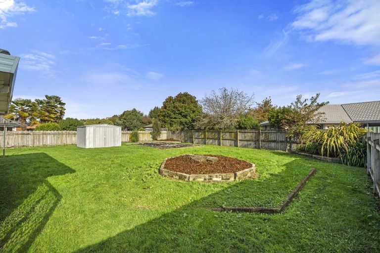 Photo of property in 43 Admiral Crescent, Flagstaff, Hamilton, 3210