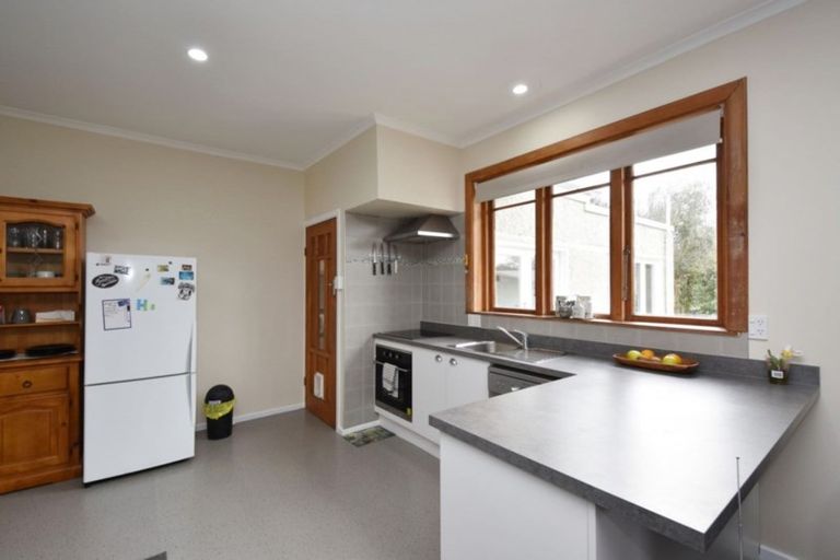 Photo of property in 57 Kilmarnock Street, Wallacetown, 9816