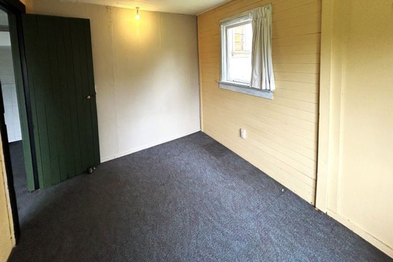 Photo of property in 8 School Road, Kakanui, Oamaru, 9495
