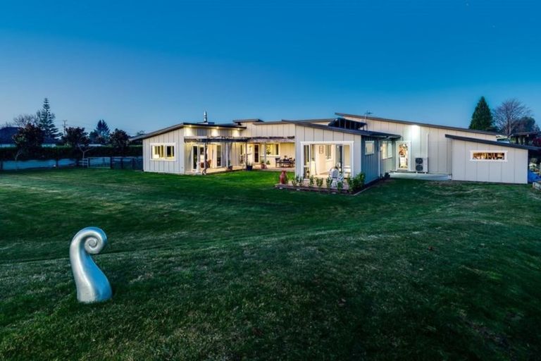 Photo of property in 55 Mcelwee Street, Jervoistown, Napier, 4112