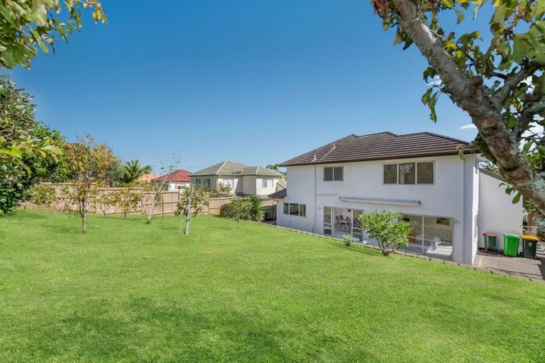 Photo of property in 28 Santa Ana Drive, Dannemora, Auckland, 2016