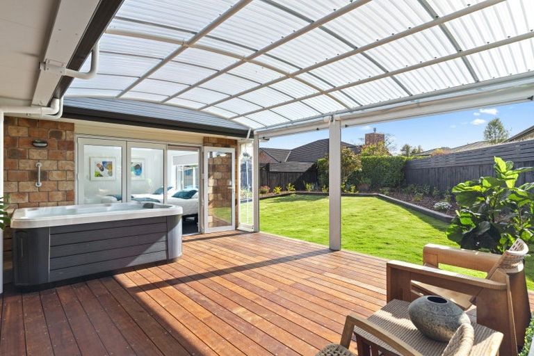 Photo of property in 15 Evans Court, Pukekohe, 2120