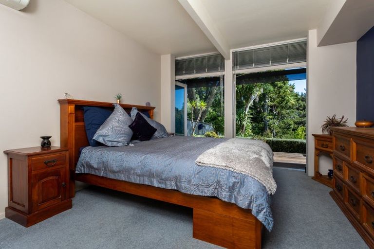 Photo of property in 6 Learmonth Avenue, Birkenhead, Auckland, 0626