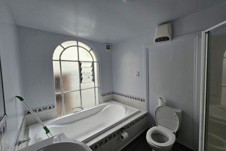 Photo of property in 34 Devon Street, Aro Valley, Wellington, 6021