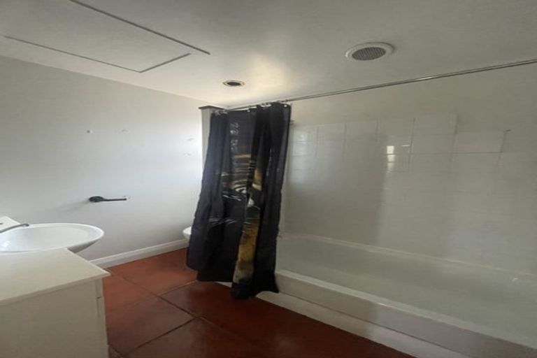 Photo of property in 10 Belfast Road, Belfast, Christchurch, 8051
