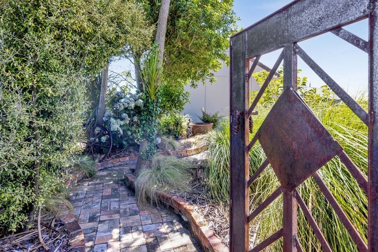 Photo of property in 355 Ngawhini Road, Hawera, 4674