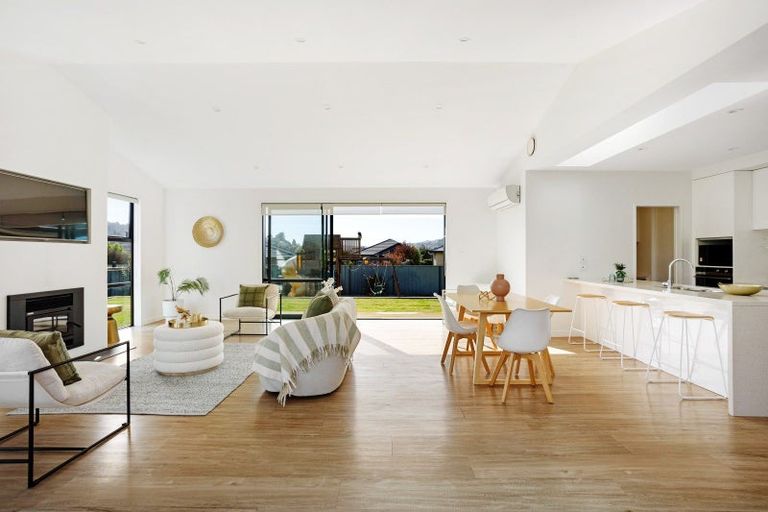 Photo of property in 29 Awa Toru Drive, Fairfield, Dunedin, 9018