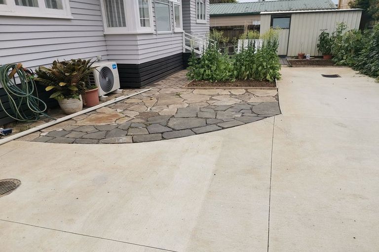 Photo of property in 15c Rimu Road, Mangere Bridge, Auckland, 2022