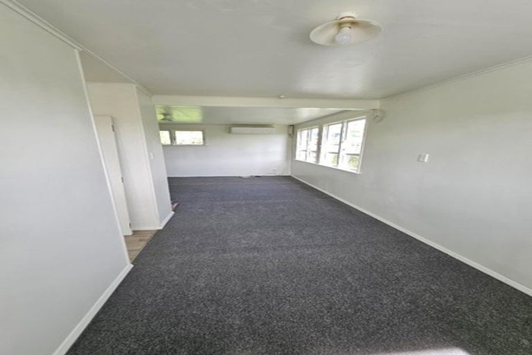 Photo of property in 148-152 Champion Street, Cannons Creek, Porirua, 5024