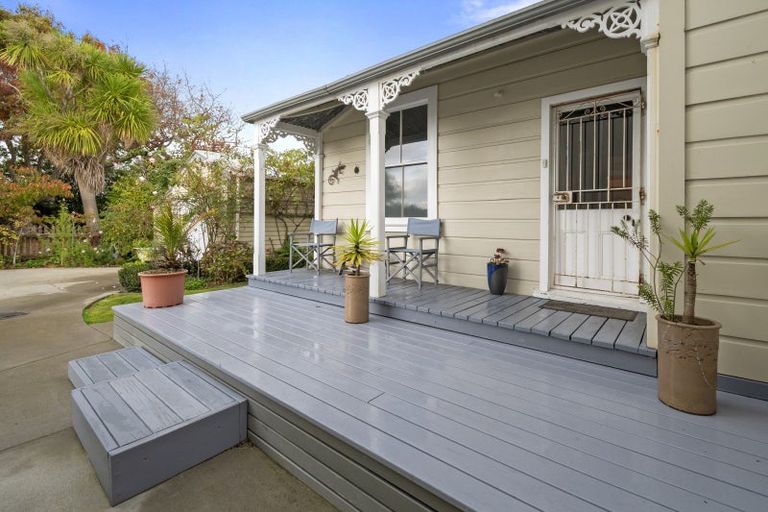 Photo of property in 89 Bridge Street, Bulls, 4818