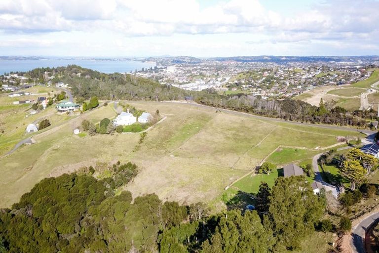 Photo of property in 149 Hillcrest Road, Hatfields Beach, 0931