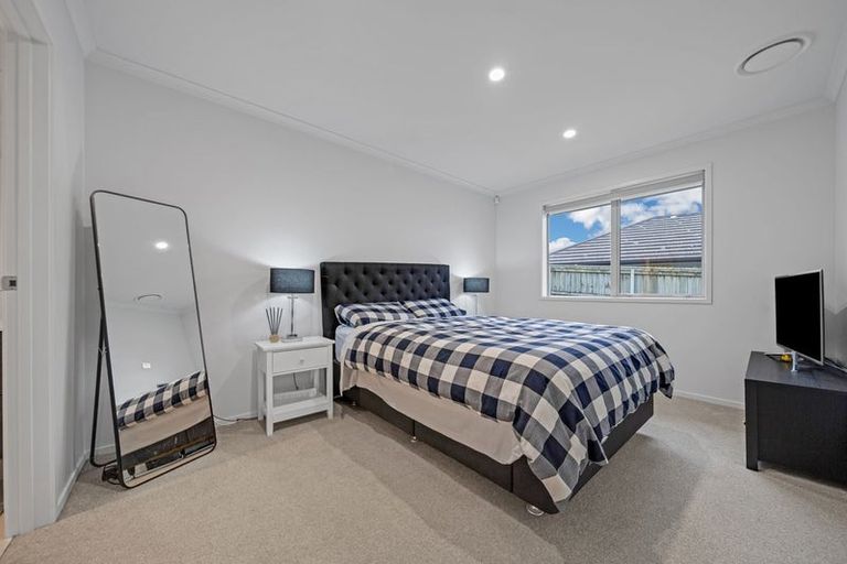 Photo of property in 16 Mark Ball Drive, Pokeno, 2402