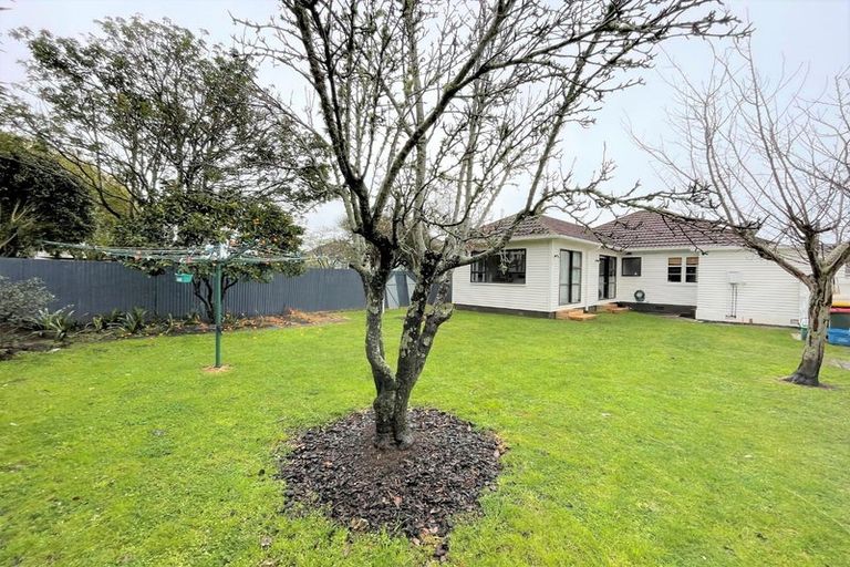 Photo of property in 18 Exeter Street, Brooklands, New Plymouth, 4310