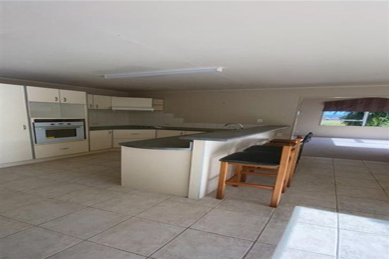 Photo of property in 4 Rimu Rise, Albany, Auckland, 0632