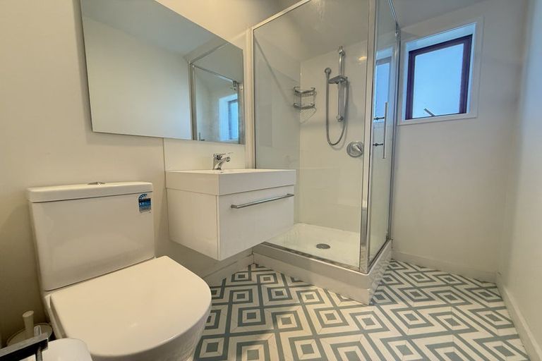 Photo of property in 4/100 Office Road, Merivale, Christchurch, 8014