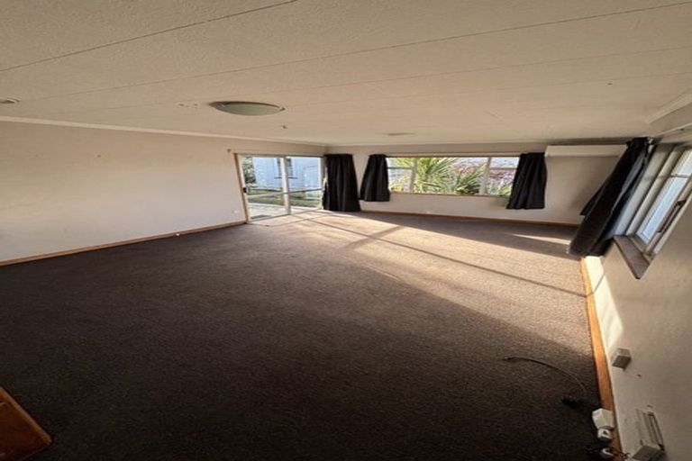 Photo of property in 7 Macbeth Street, Caversham, Dunedin, 9012