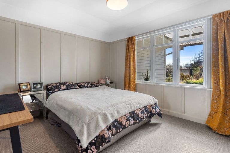 Photo of property in 2 Church Street, Amberley, 7410