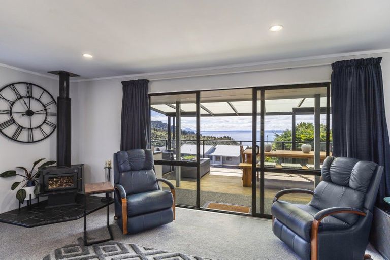 Photo of property in 6 Turangitukua Terrace, Kuratau, Turangi, 3381