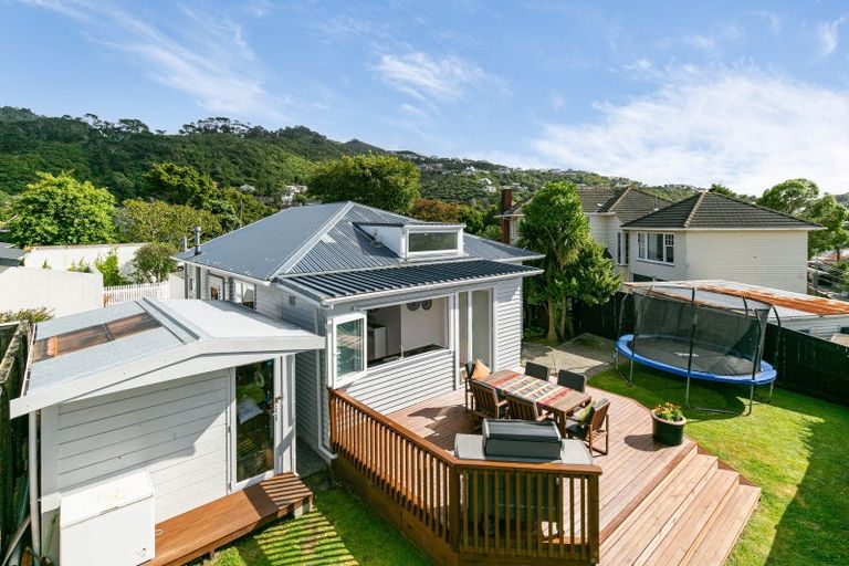 Photo of property in 1/15a Box Hill, Khandallah, Wellington, 6035