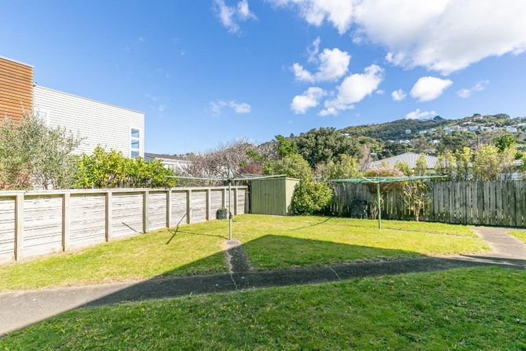 Photo of property in 13/154 Onepu Road, Lyall Bay, Wellington, 6022