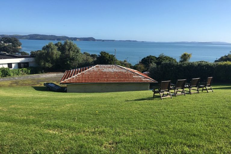 Photo of property in 1/30 Marellen Drive, Red Beach, 0932