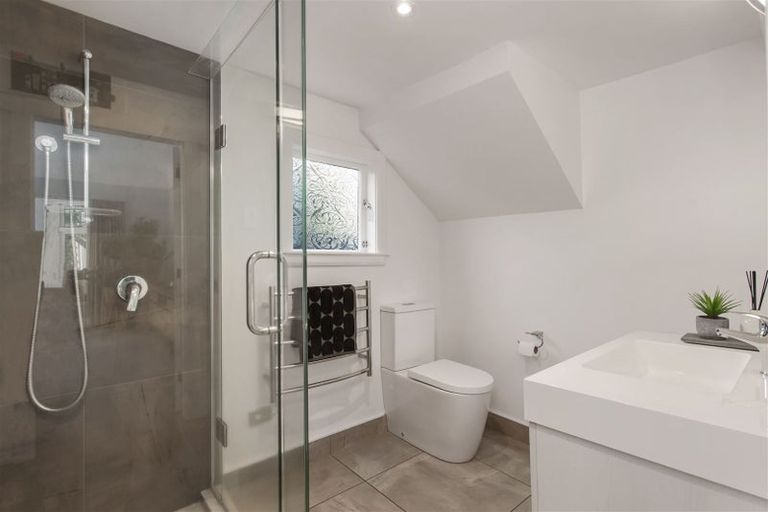 Photo of property in 1/130 Clyde Road, Ilam, Christchurch, 8041