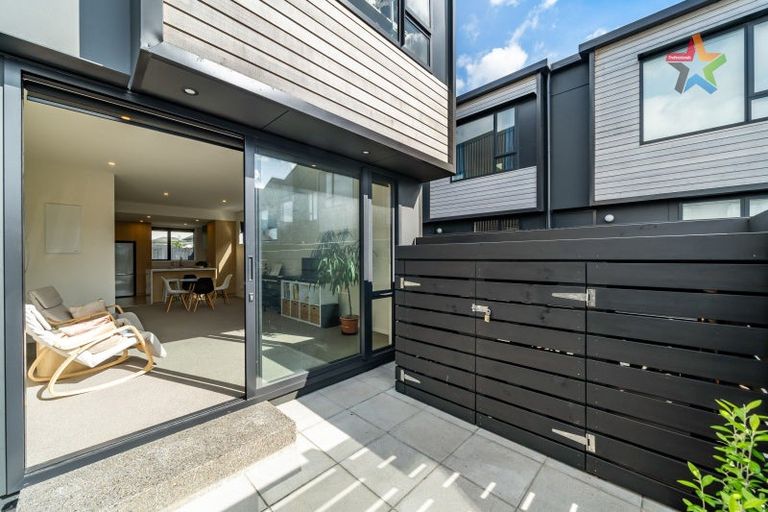 Photo of property in 13d Cuba Street, Petone, Lower Hutt, 5012