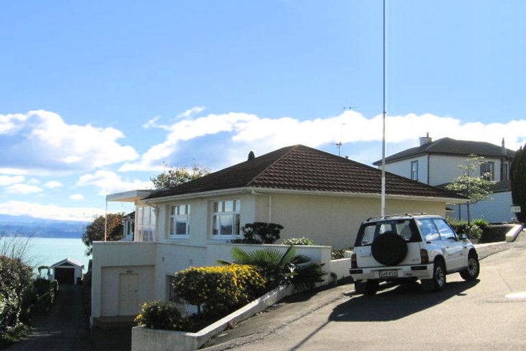 Photo of property in 26a Seapoint Road, Bluff Hill, Napier, 4110