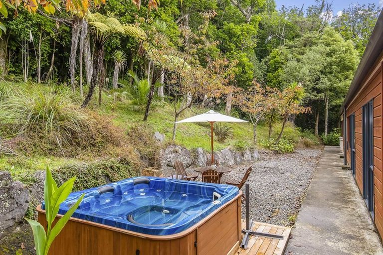 Photo of property in 103 Huia Street, Waikanae, 5391