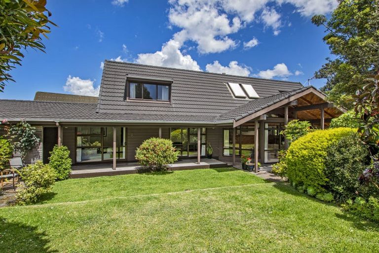 Photo of property in 43 Kotare Crescent, Maunu, Whangarei, 0110