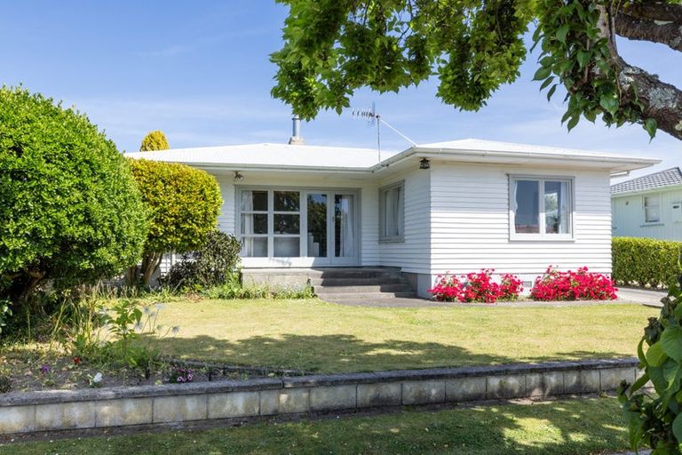 Photo of property in 5 Tasman Street, Havelock North, 4130