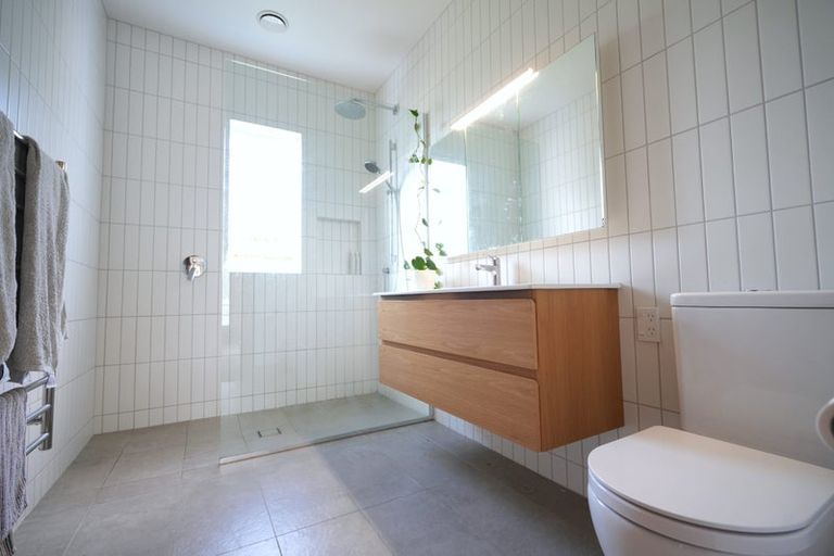 Photo of property in 6 Kent Street, Riverhead, 0820