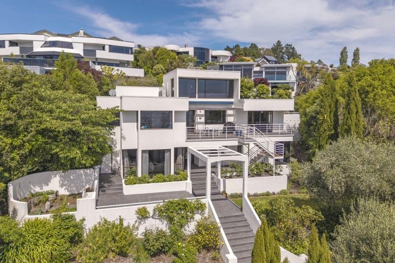 Photo of property in 3 Allom Lane, Cashmere, Christchurch, 8022