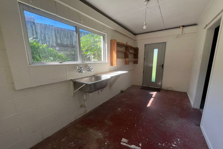 Photo of property in 41 Victoria Avenue, Waiuku, 2123