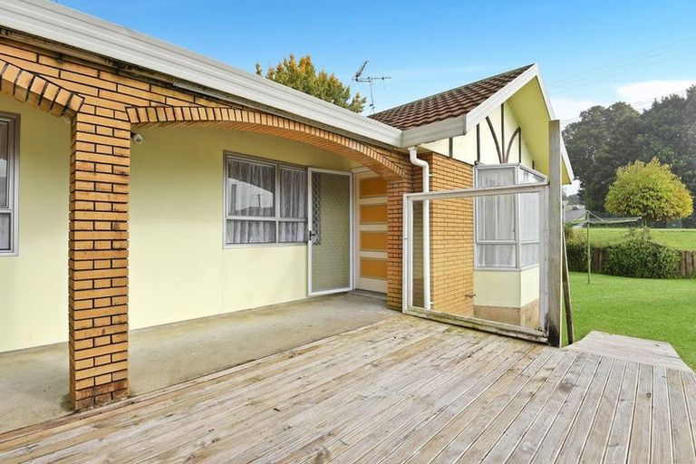 Photo of property in 1/2 Eden Avenue, Te Awamutu, 3800