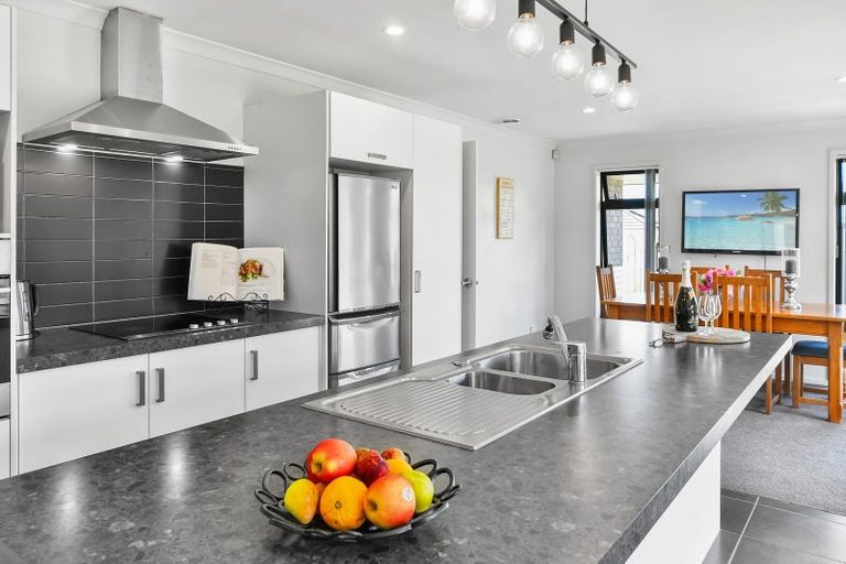 Photo of property in 62 Woodhouse Road, Patumahoe, Pukekohe, 2679