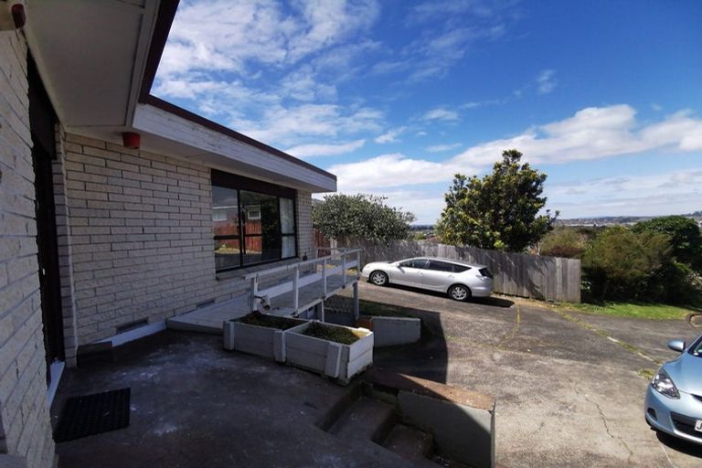 Photo of property in 1/23 Heron Place, Pakuranga Heights, Auckland, 2010