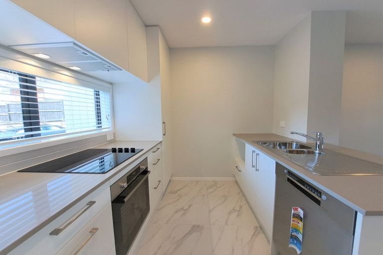 Photo of property in 20a Flaxdale Street, Birkdale, Auckland, 0626