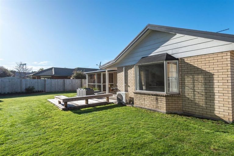 Photo of property in 5 Ti Rakau Drive, Woolston, Christchurch, 8023