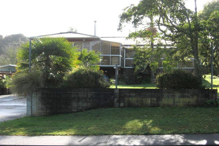 Photo of property in 43 Dip Road, Te Kamo, Whangarei, 0112