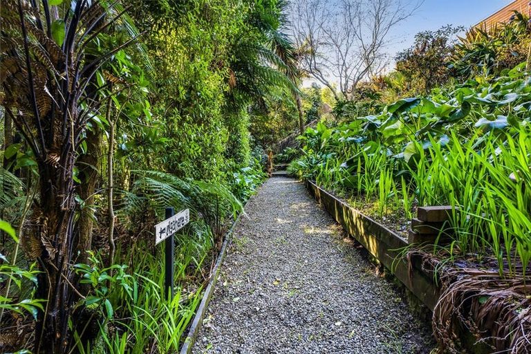 Photo of property in 45a Karina Road, Merrilands, New Plymouth, 4312