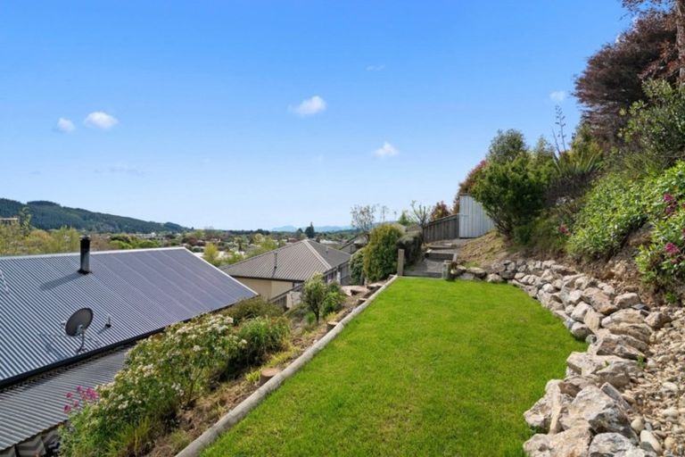 Photo of property in 21 Treeton Place, Wakefield, 7025