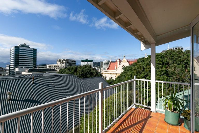 Photo of property in 18c Hill Street, Thorndon, Wellington, 6011