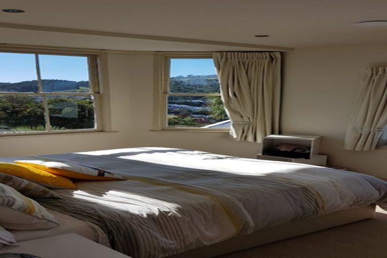 Photo of property in 9 Cam Street, Island Bay, Wellington, 6023