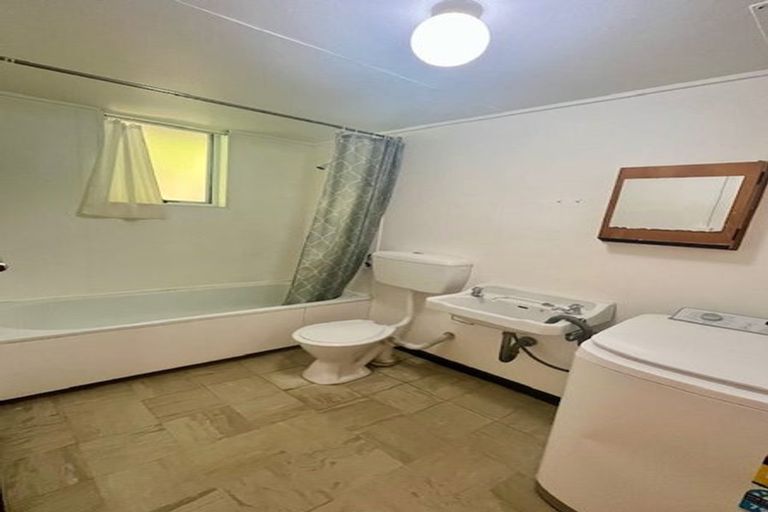 Photo of property in 1/29 Chaytor Street, Karori, Wellington, 6012