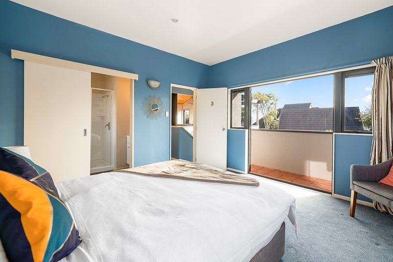 Photo of property in 13 Holden Avenue, Holdens Bay, Rotorua, 3010