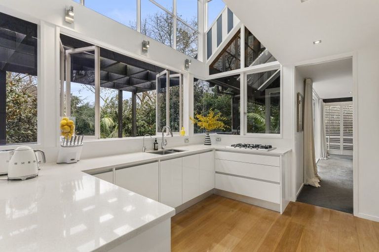 Photo of property in 66 Victoria Avenue, Remuera, Auckland, 1050